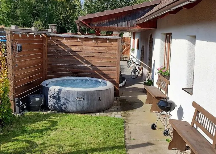 Chaloupka Ktera Ma Smrnc * Čáslav